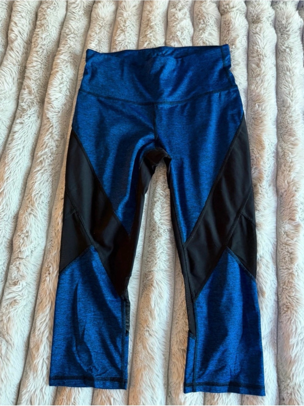 Xersion Blue and Black Capri Leggings with Chevron Panels